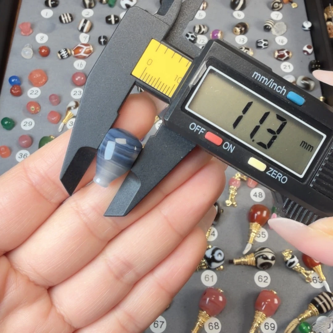 玛瑙/玉髓未镶嵌饰品