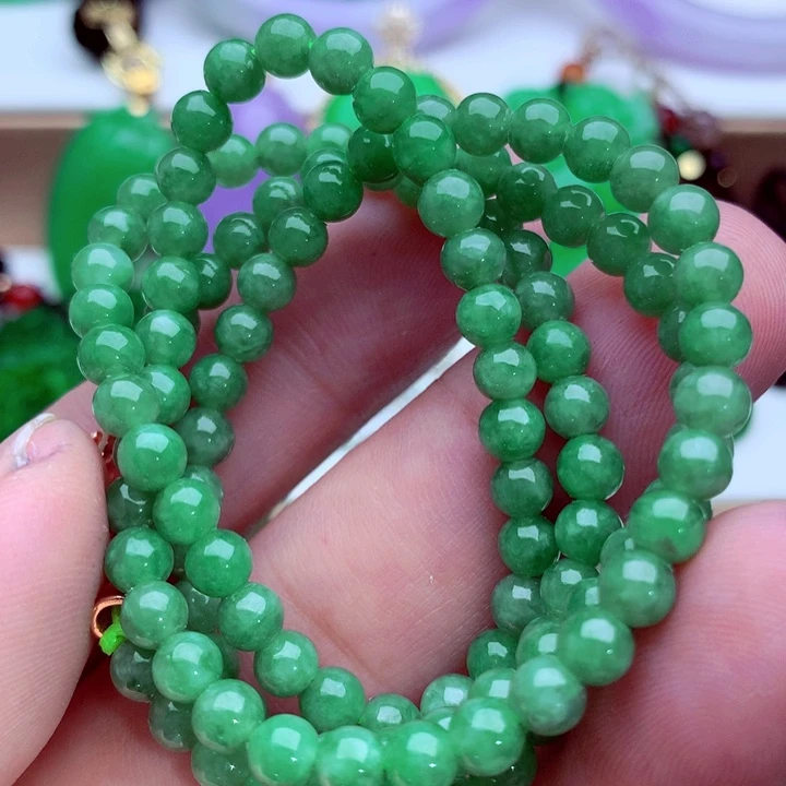 翡翠未镶嵌毛衣链