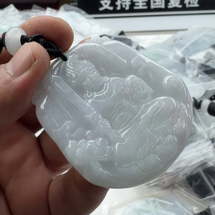 翡翠未镶嵌颈饰天然缅甸A货翡翠