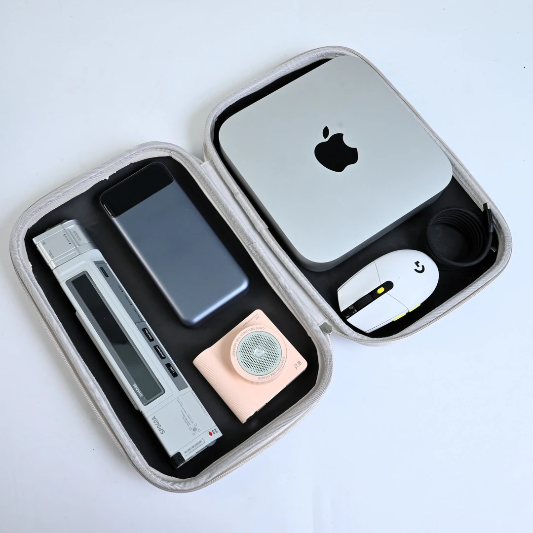 准新品  大尺寸高品质硬壳收纳包配件收纳盒大容量减压收纳杂物