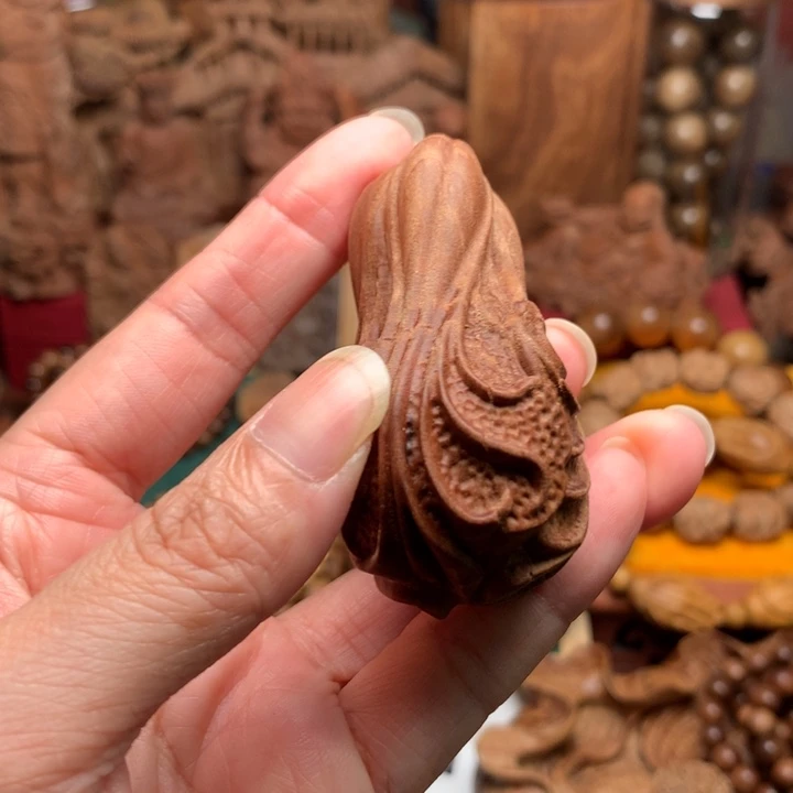 檀香木把件老山檀白菜瑕疵