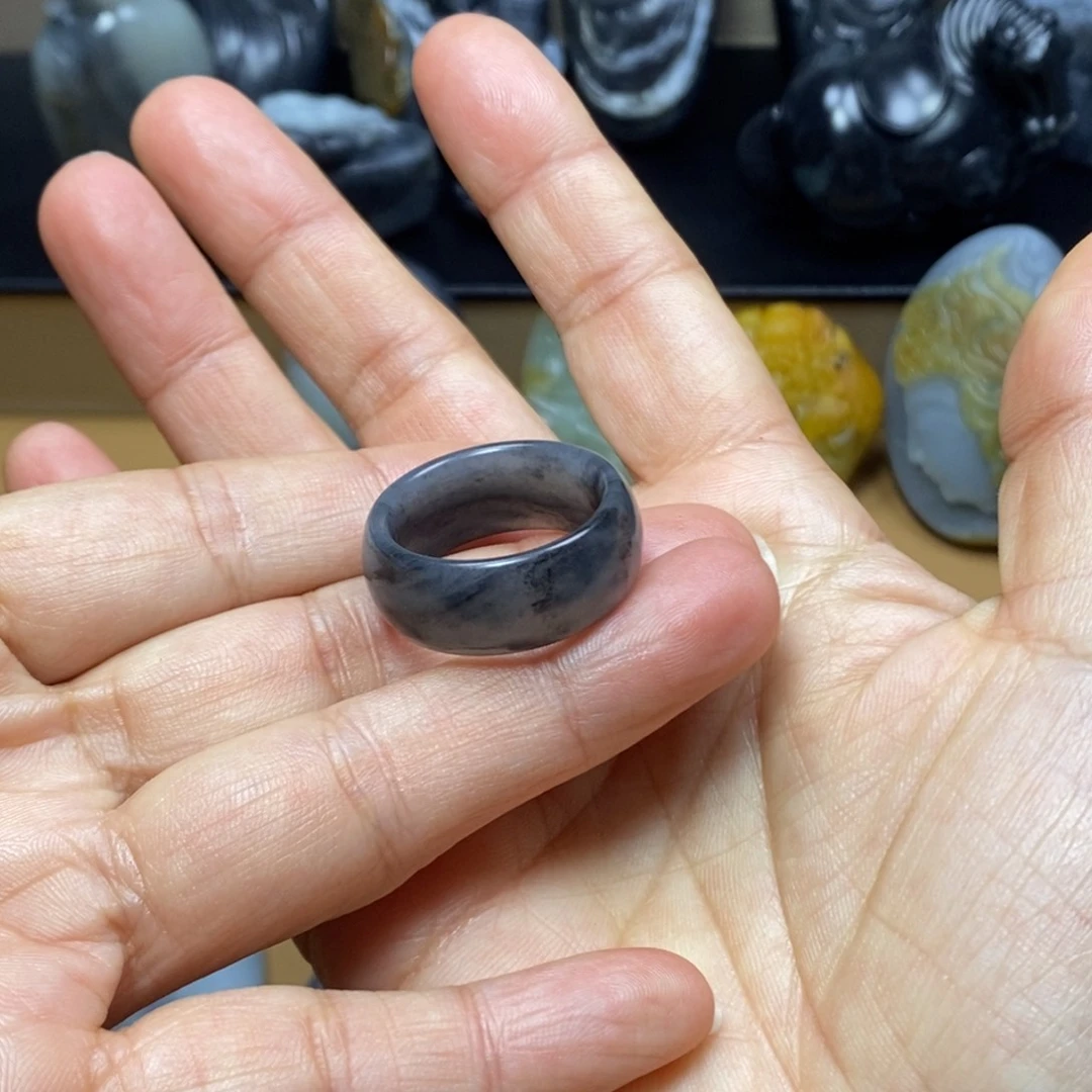 颈饰未镶嵌和田玉上*月