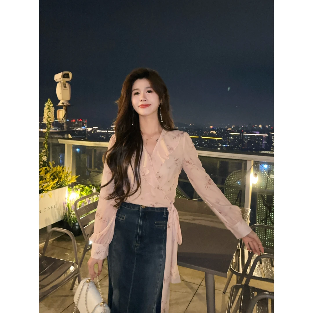 李潇洒 微胖大码春款碎花雪纺绑带收腰设计感荷叶边显瘦衬衫