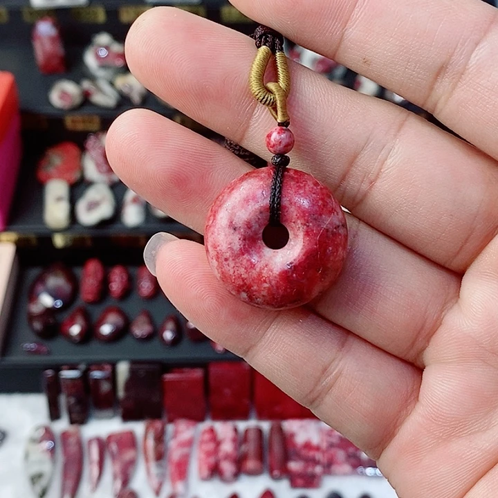 天然辰砂天然朱砂吊坠49
