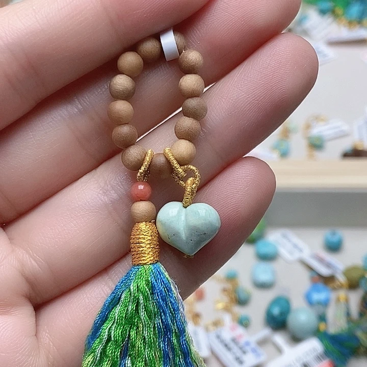 南红玛瑙未镶嵌颈饰