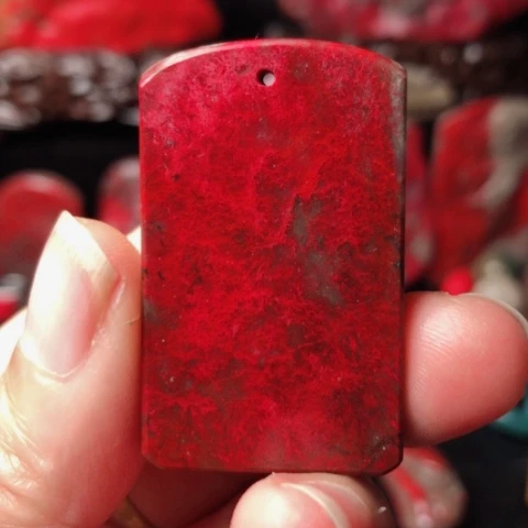 昌化鸡血石昌化鸡血石挂件