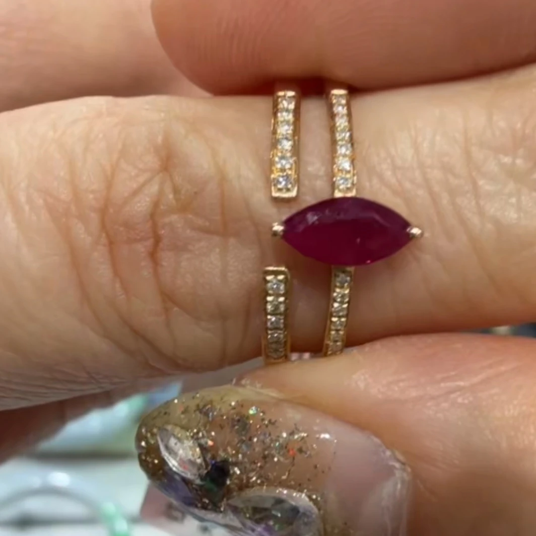 18k红宝石戒指时尚大气