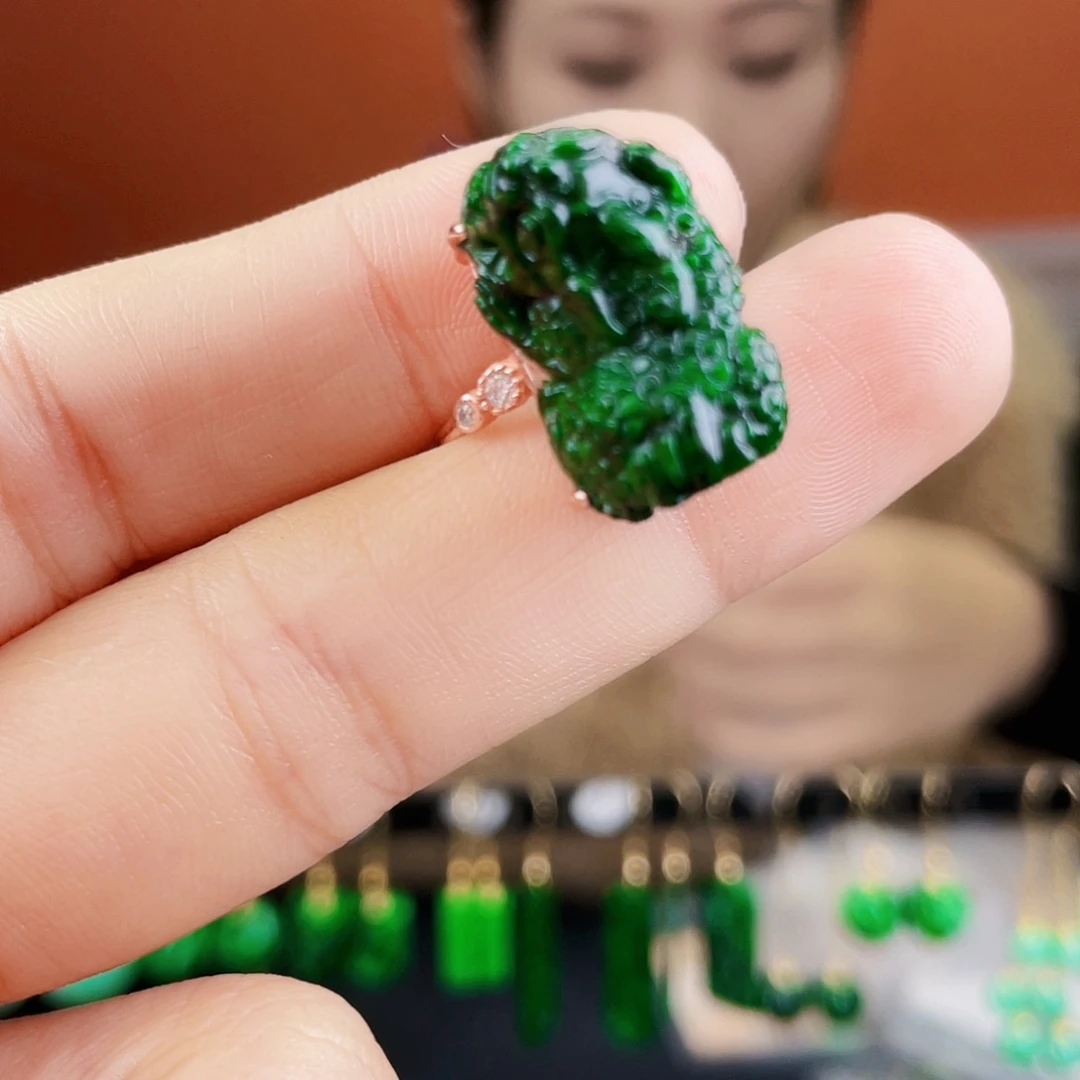 翡翠银S925镶嵌耳饰