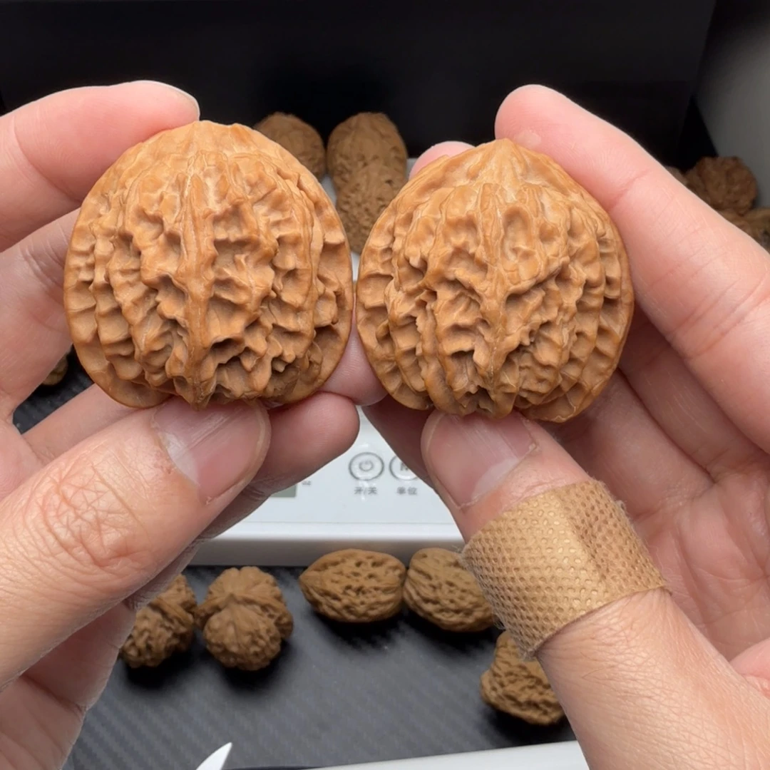 文玩核桃吊坠苹果园41