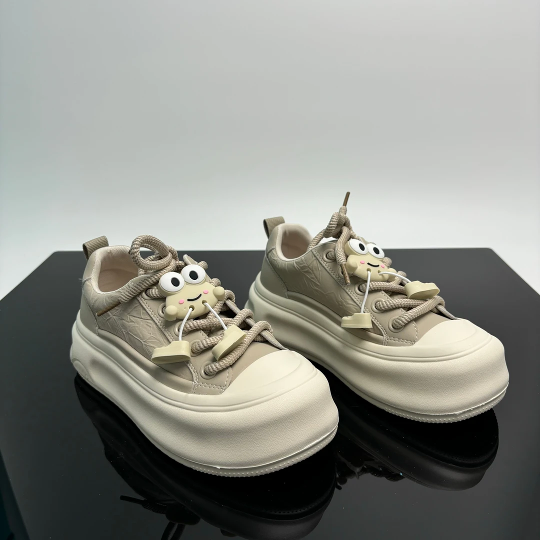 爆款百搭小白鞋厚底板鞋女设计感小众2024新款秋冬超火 9139