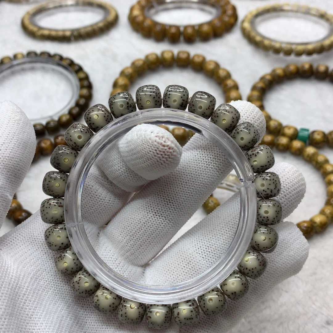 星月菩提吊坠112355888800000