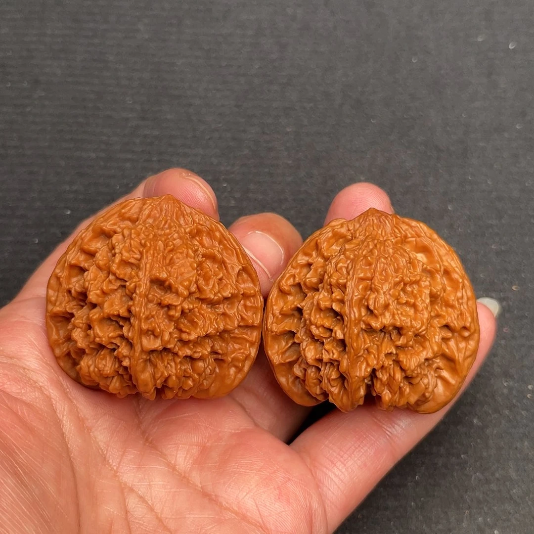 桃核把件43×40全品满天星百花山A447