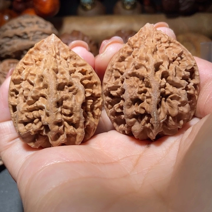 把件文玩核桃东北楸子小雪97