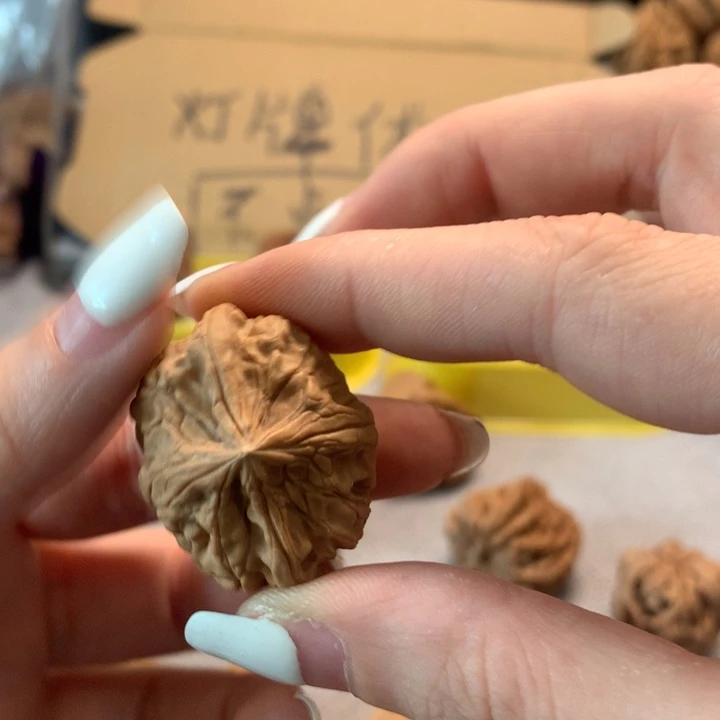 华***文玩核桃把件异形单只