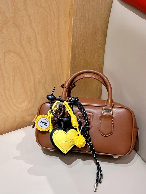 【841-852】哭娃挂件cry baby包包配饰钥匙扣创意玩偶可爱公仔礼物