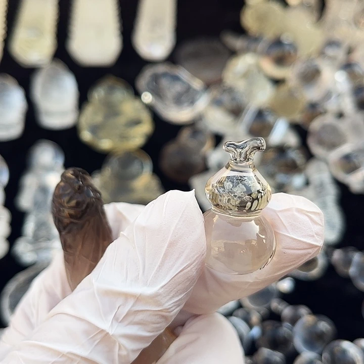 用***0未镶嵌水晶吊坠(不含链)水晶