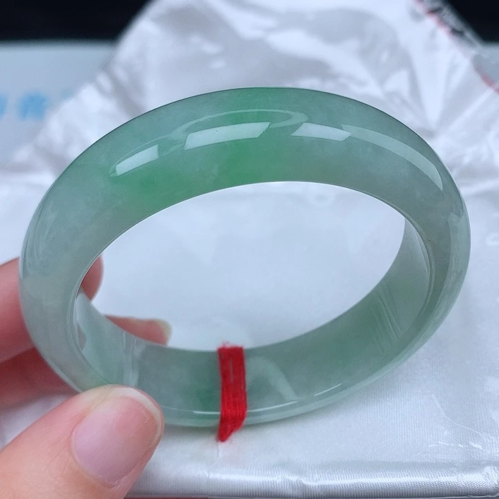 未镶嵌手镯翡翠天然