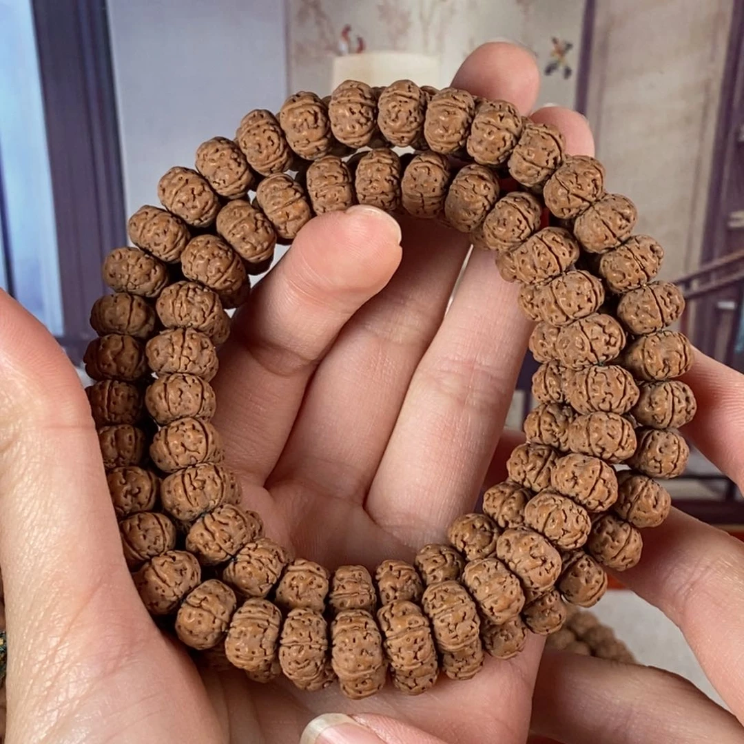 吊坠金刚菩提5号神秘野王卡1.0左右