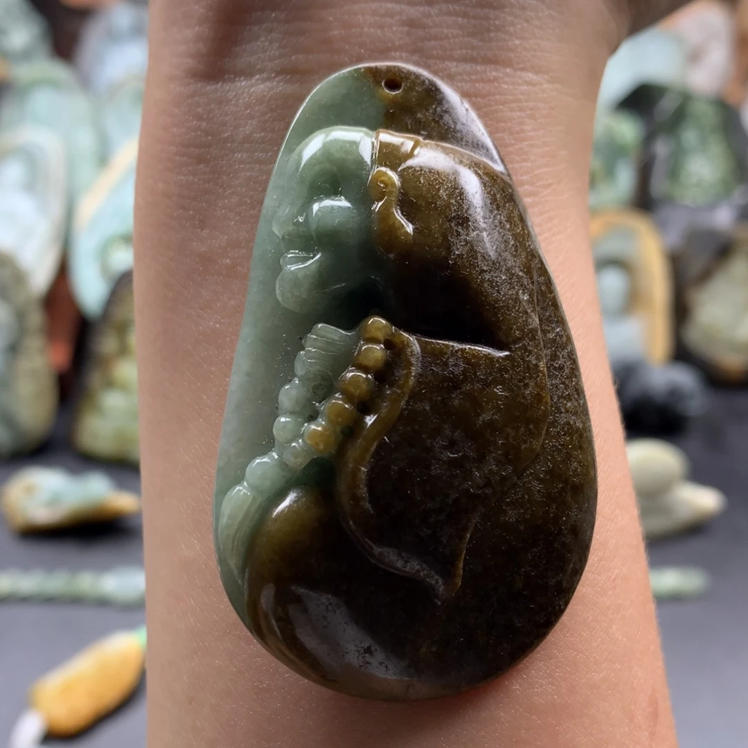 定制翡翠未镶嵌翡翠