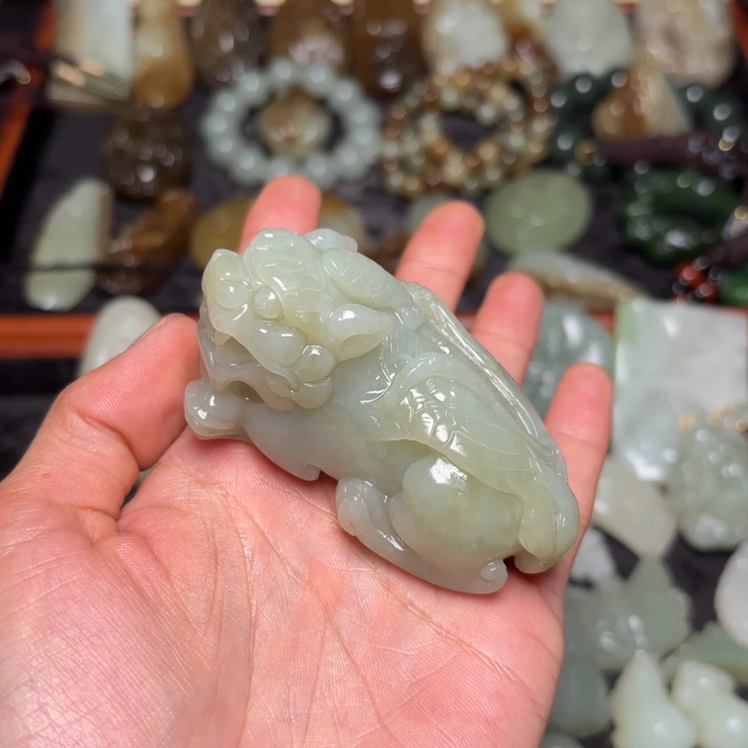 和田玉未镶嵌颈饰陪****站