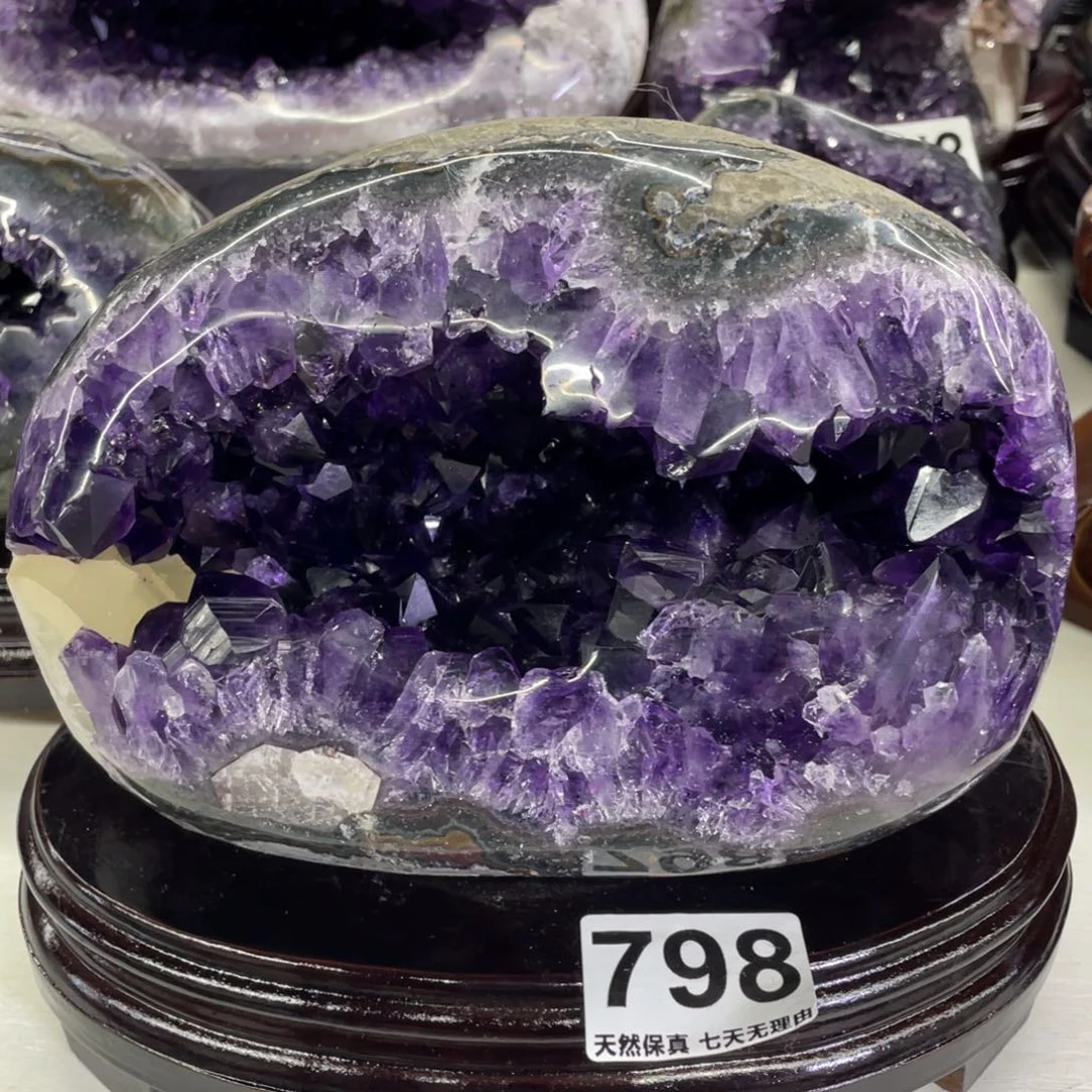 未镶嵌水晶摆件水晶摆件m