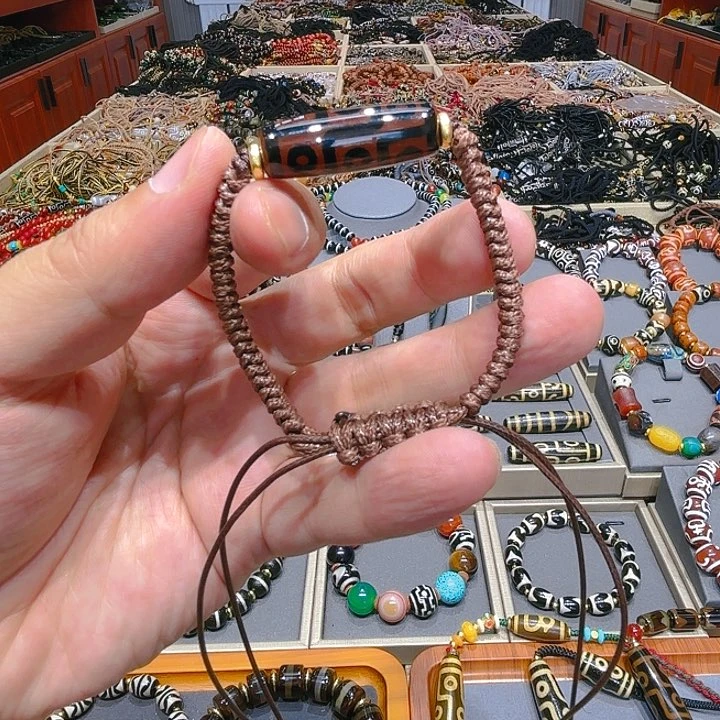 未镶嵌玛瑙/玉髓珠宝奇石