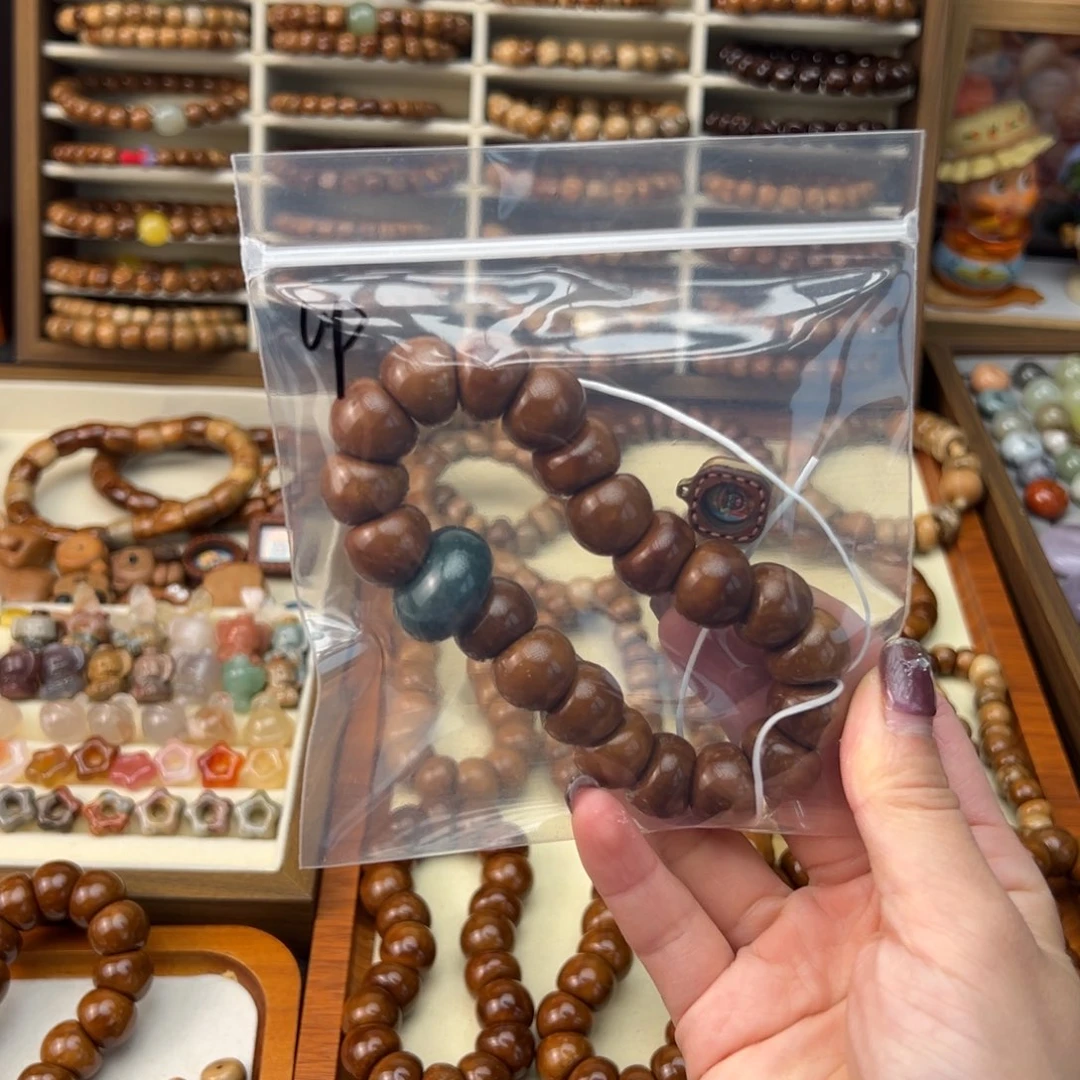 U***8库克手串卡15加大肠擦擦绿扣子