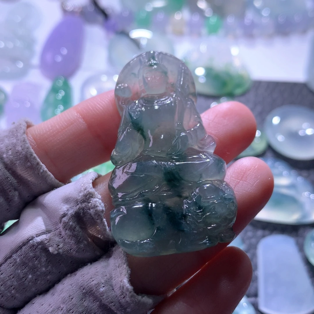 耀***生翡翠未镶嵌颈饰观音