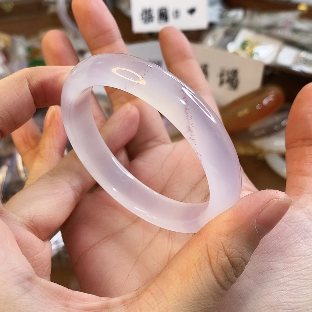 玛瑙/玉髓未镶嵌手镯A726    53.1圈