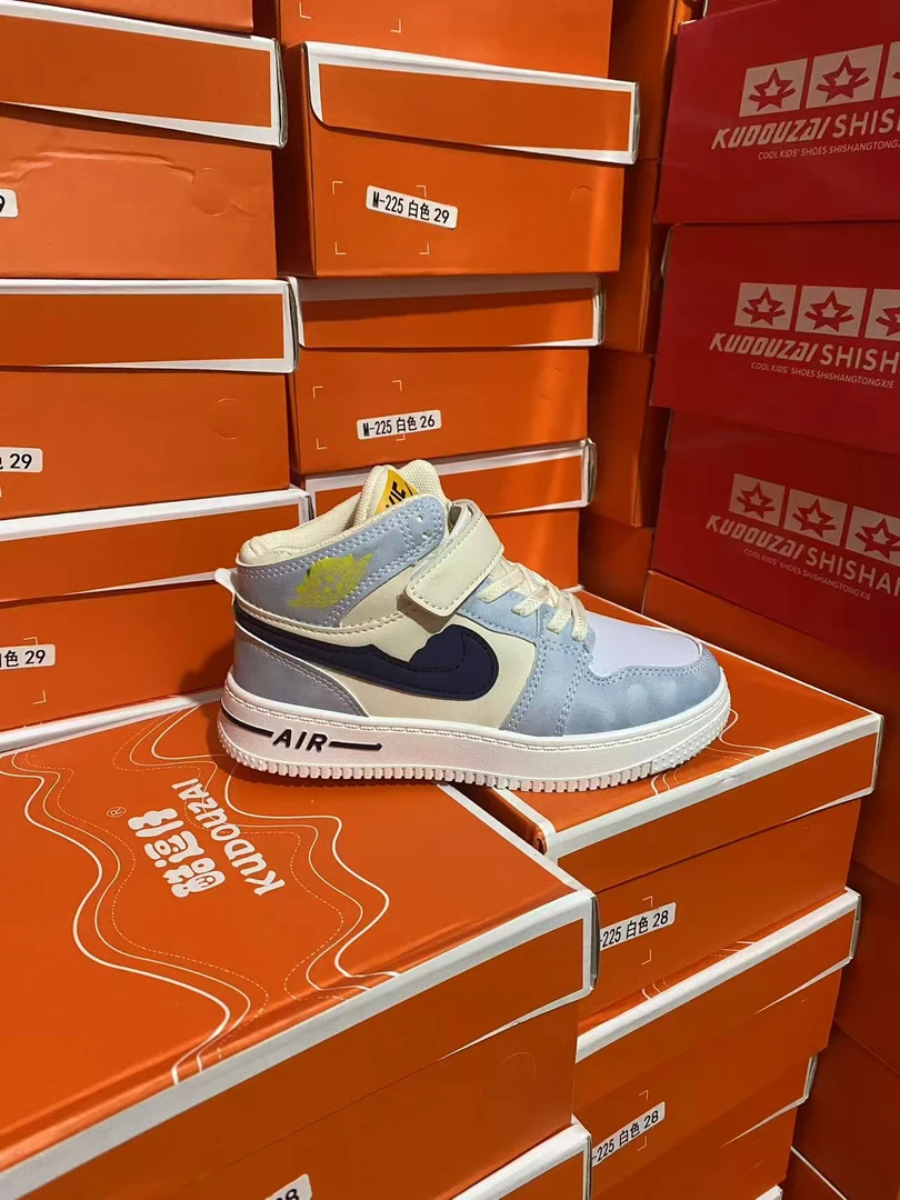 实体撤柜高质量库存童鞋（默认微微瑕 介意勿拍）1