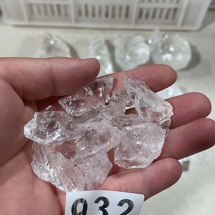 邓***敏水晶珠宝半成品未镶嵌