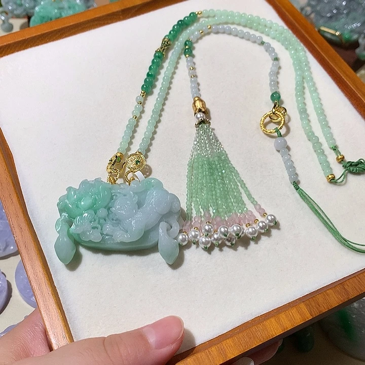颈饰未镶嵌翡翠翡翠吊坠