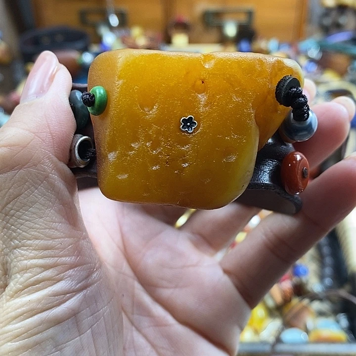 蜜蜡未镶嵌手镯手镯