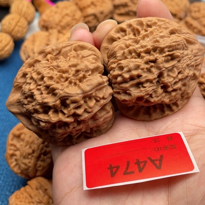 把件文玩核桃核桃