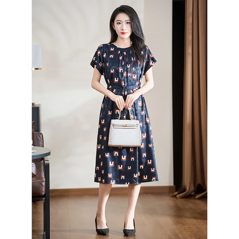 洋气优雅减龄时尚显瘦高端2025夏季新款女连衣裙#XLQ87957