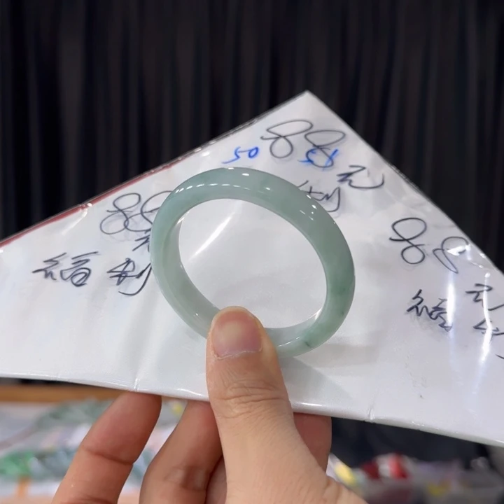 翡翠手镯未镶嵌纯天然缅甸翡翠A货买断