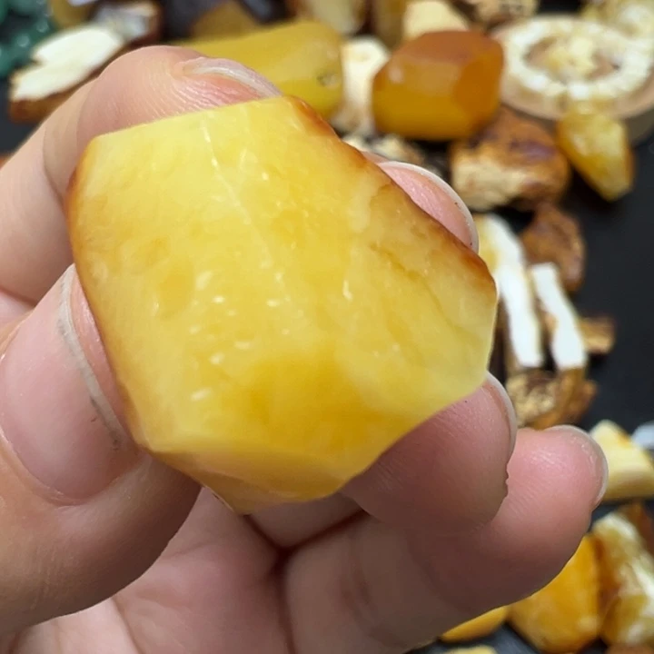 未镶嵌定制琥珀蜜蜡