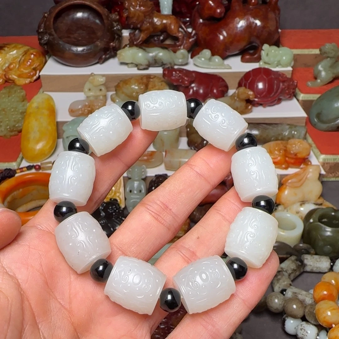 用***2和田玉未镶嵌挂件