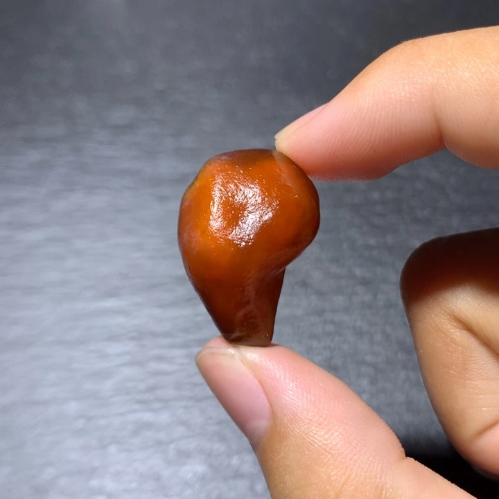陶瓷橘红冰皮辣椒