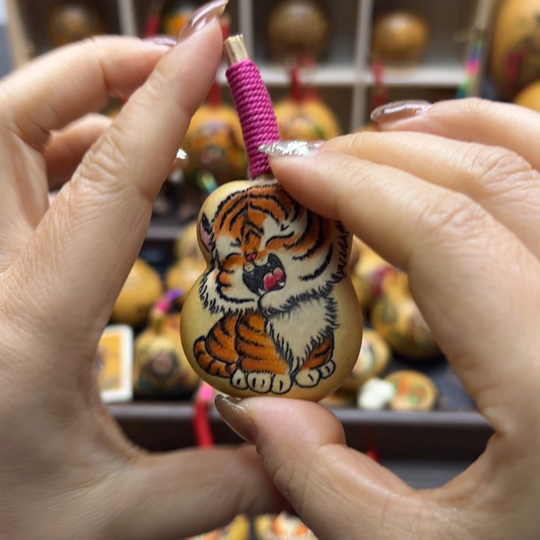 木L**y针刺墨刻老虎