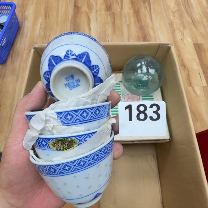 瓷片工艺品摆件瓷器摆件正能量