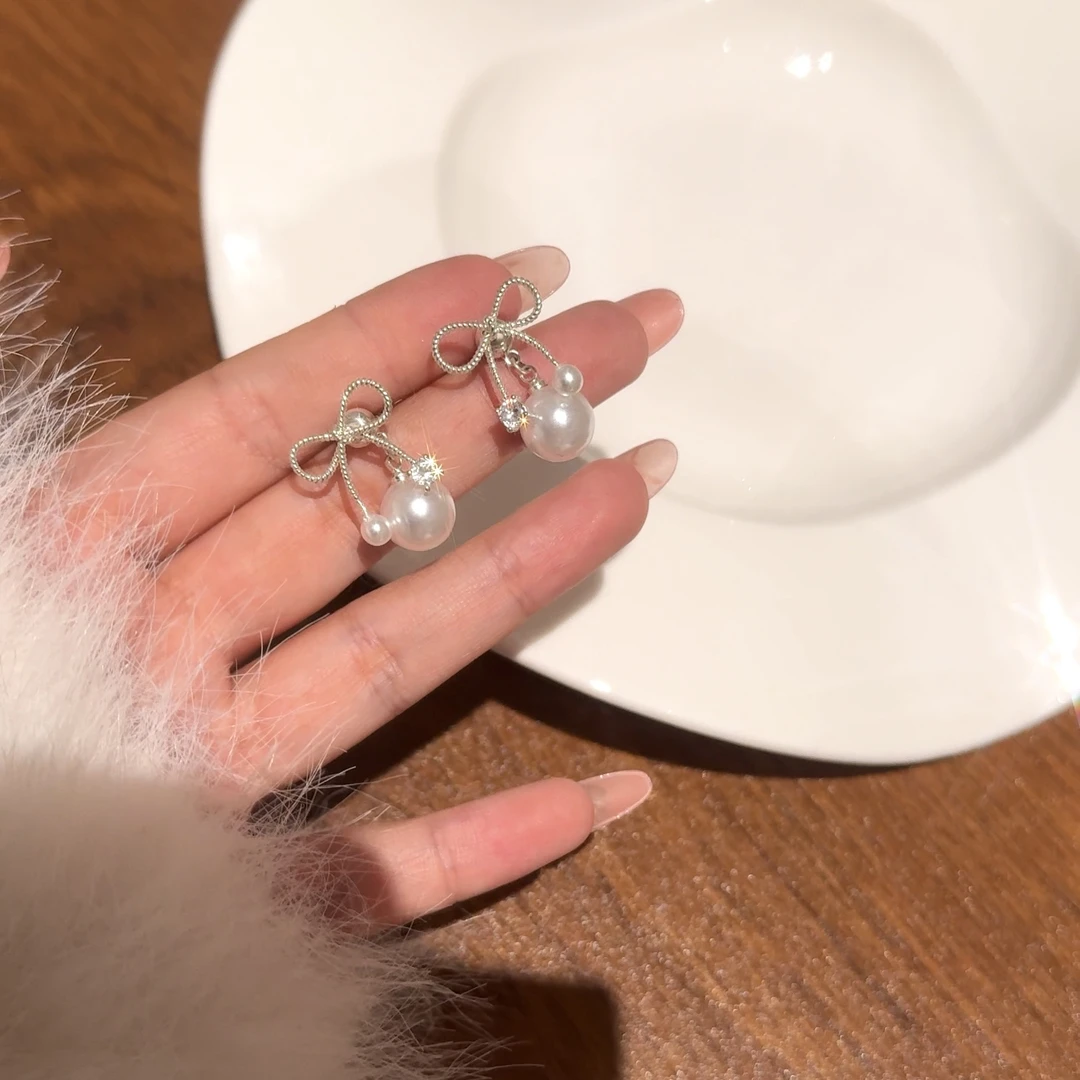 铜合金耳饰 AL5479 蝴蝶结耳钉轻奢高级感精致耳环两戴式气质时尚