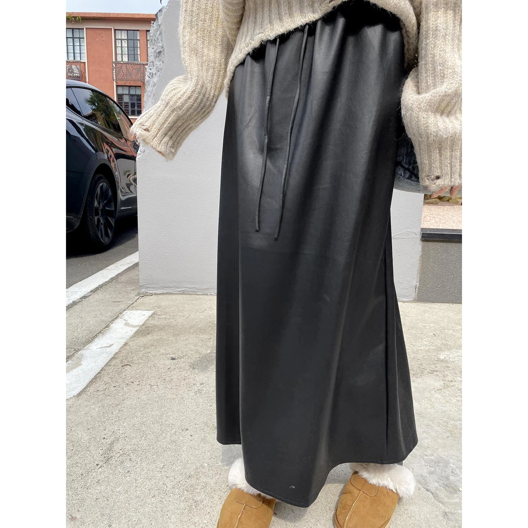 黑色pu皮裙半身裙女秋冬加绒加厚高腰显瘦遮胯开叉a字直筒长裙子