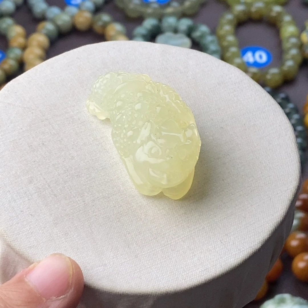 蛇纹石玉手串未镶嵌