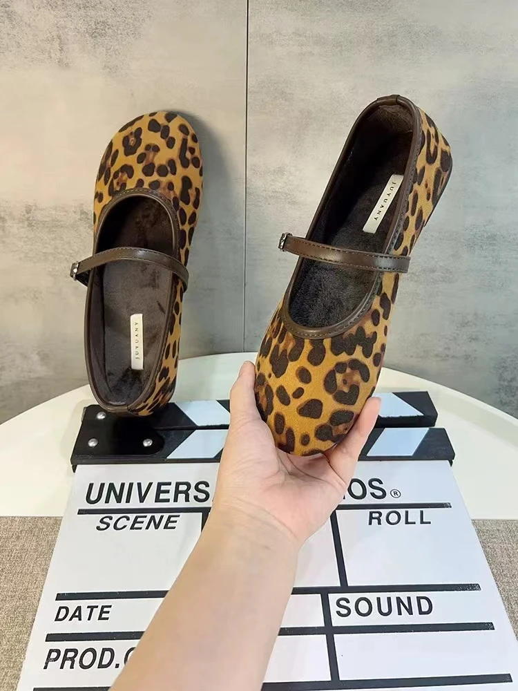 春季时尚小皮鞋英伦风软底舒适百搭款乐福单鞋5116