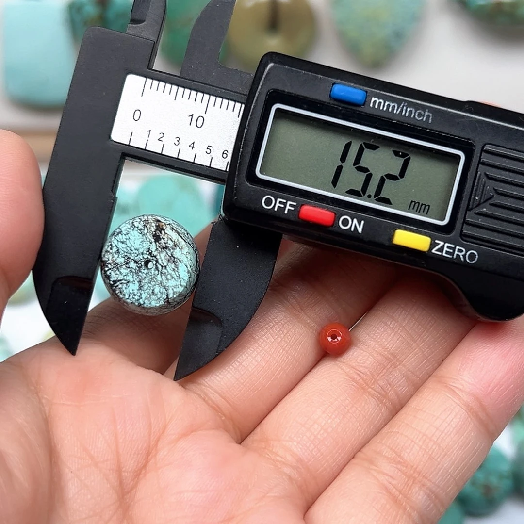 南红玛瑙未镶嵌珠宝奇石