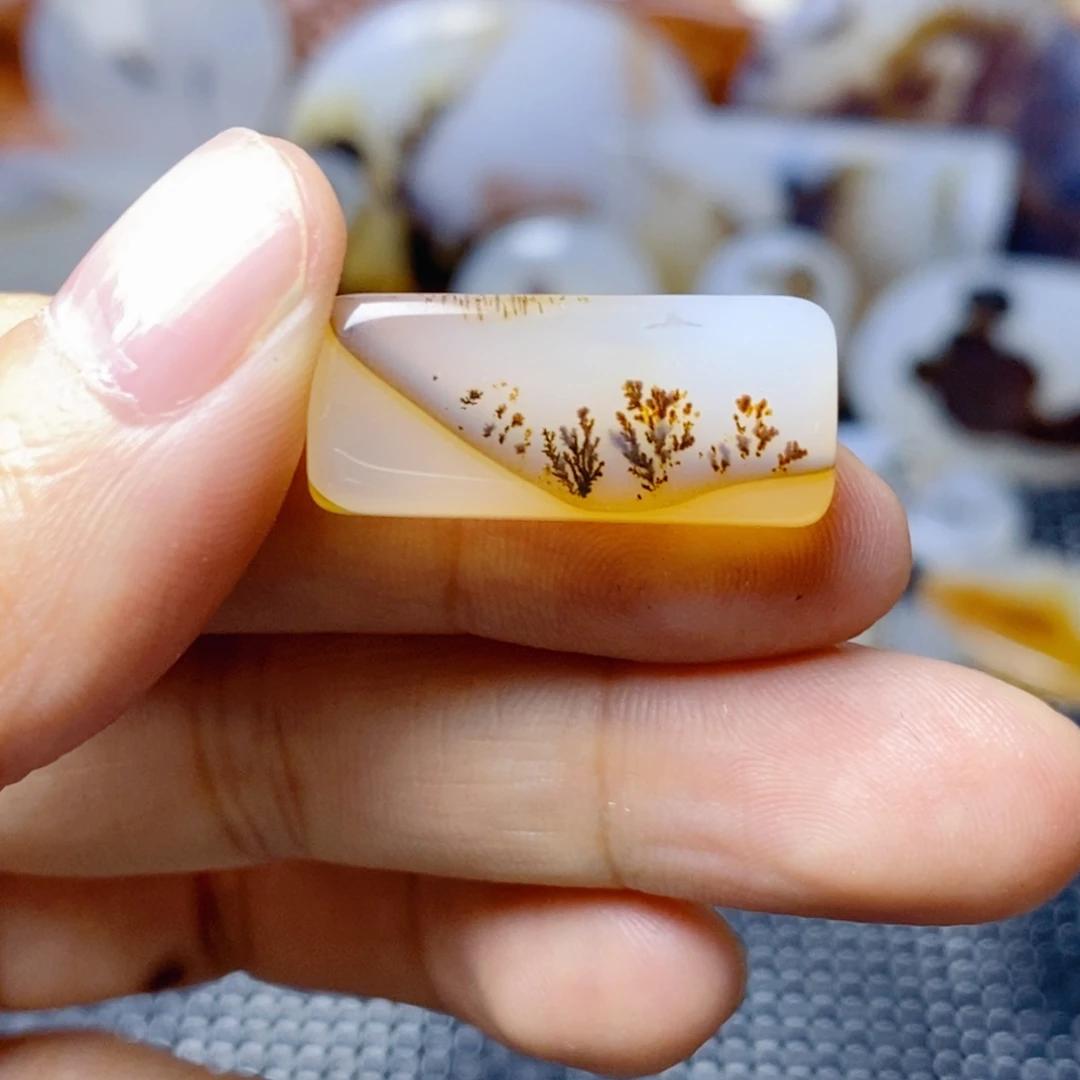 玛瑙/玉髓未镶嵌珠宝半成品