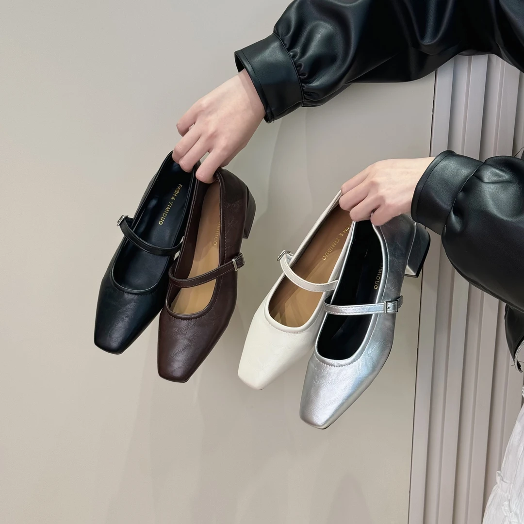 女鞋单鞋复古法式玛丽珍鞋粗跟方头皮鞋时尚百搭春季平底浅口中跟
