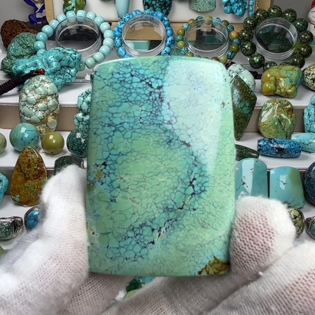 绿松石未镶嵌天然原矿绿松石