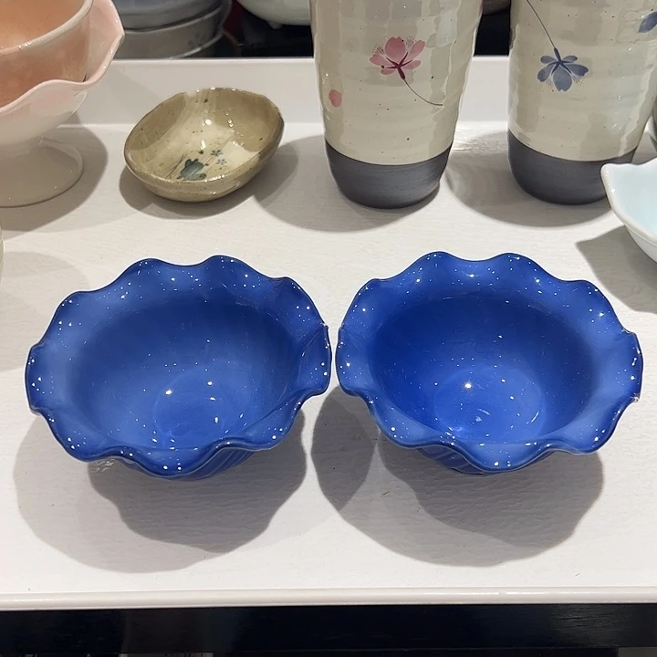 M***n瓷花葵口裙摆边小料碗2个超可爱漏出